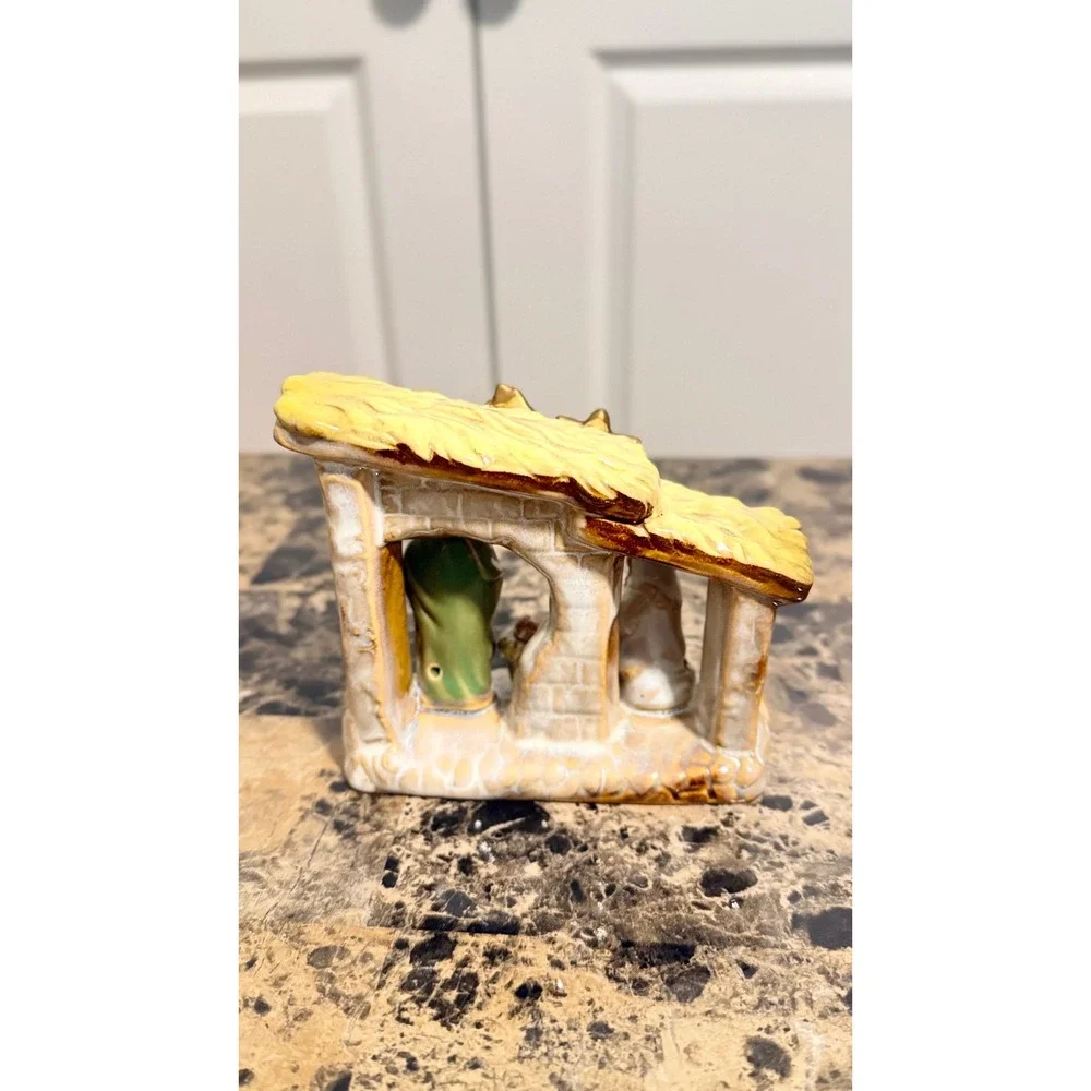 Vintage Ceramic Nativity Scene Holy Family Figurine Stable Star Christmas Decor